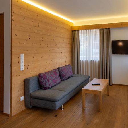 Alma Mountain Residence Добиако Екстериор снимка
