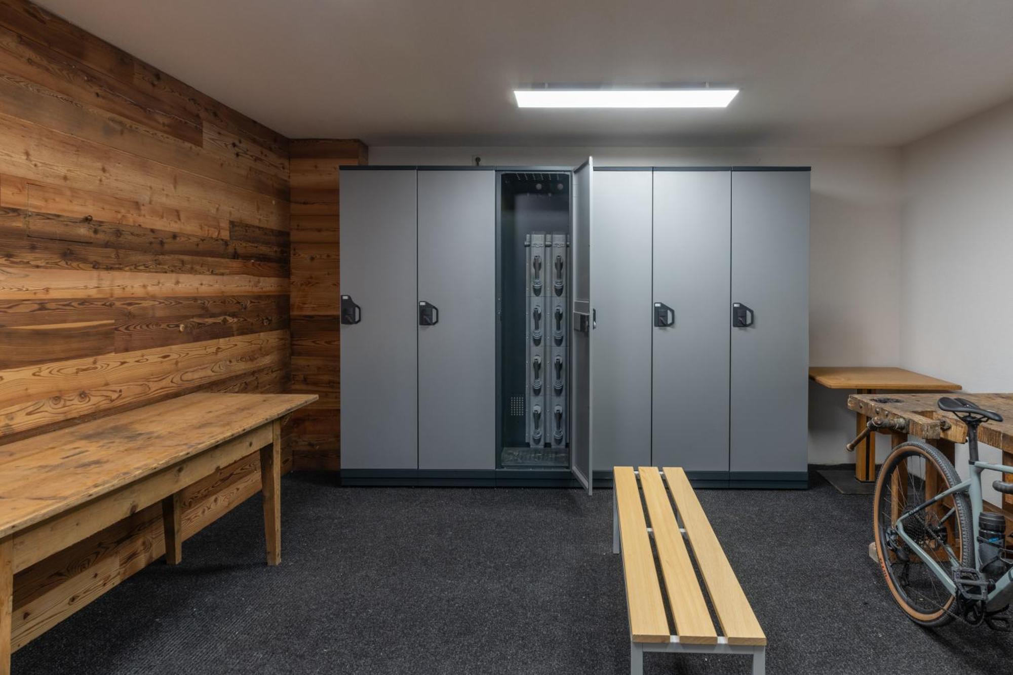 Alma Mountain Residence Добиако Екстериор снимка