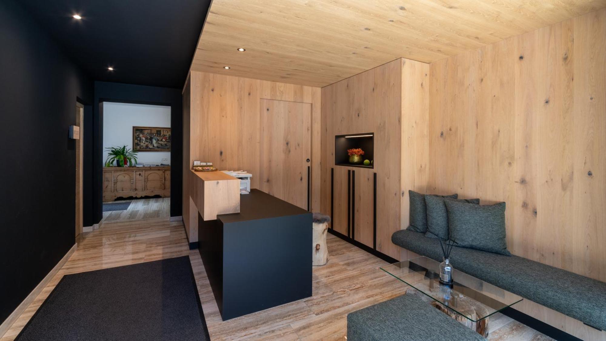 Alma Mountain Residence Добиако Екстериор снимка